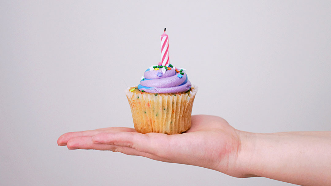 Doğum Günü Hediyeleri Nelerdir? Doğum Günü Hediyesi Ne Alabilirim? Muhiku