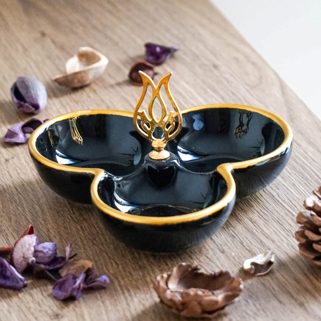 siyah-uclu-cerezlik siyah-uclu-cerezlik