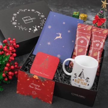 Yeni Yıl Karnavalı Hediye Kutusu