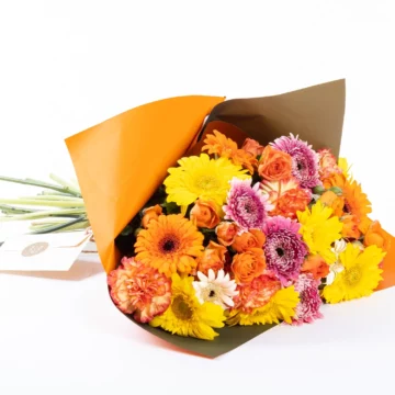 Mixx - Gül, Gerbera ve Karanfil Çiçek Buketi