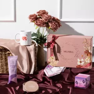 Pembe Flamingo Hediye Kutusu