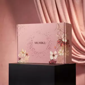 Çiçekli Özel Tasarım Kutu